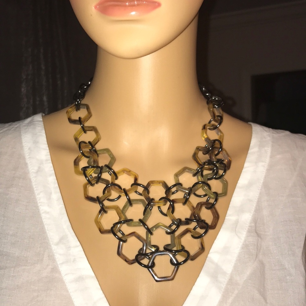 Lia Sophia necklace